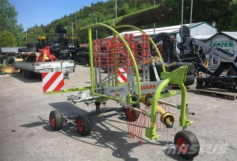 CLAAS Liner 420 Encordoadores de Feno
