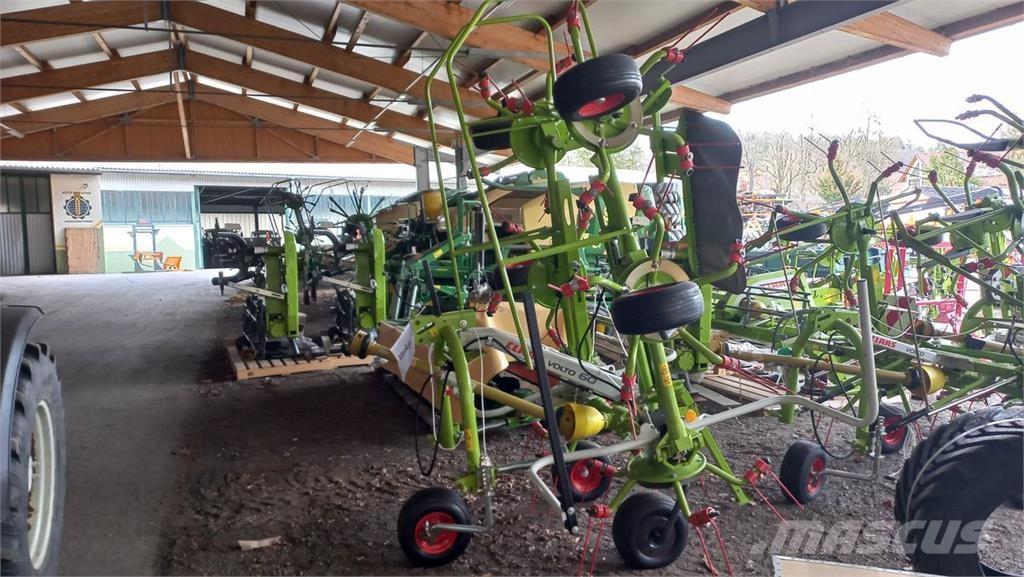 CLAAS Volto 60 Ancinho virador