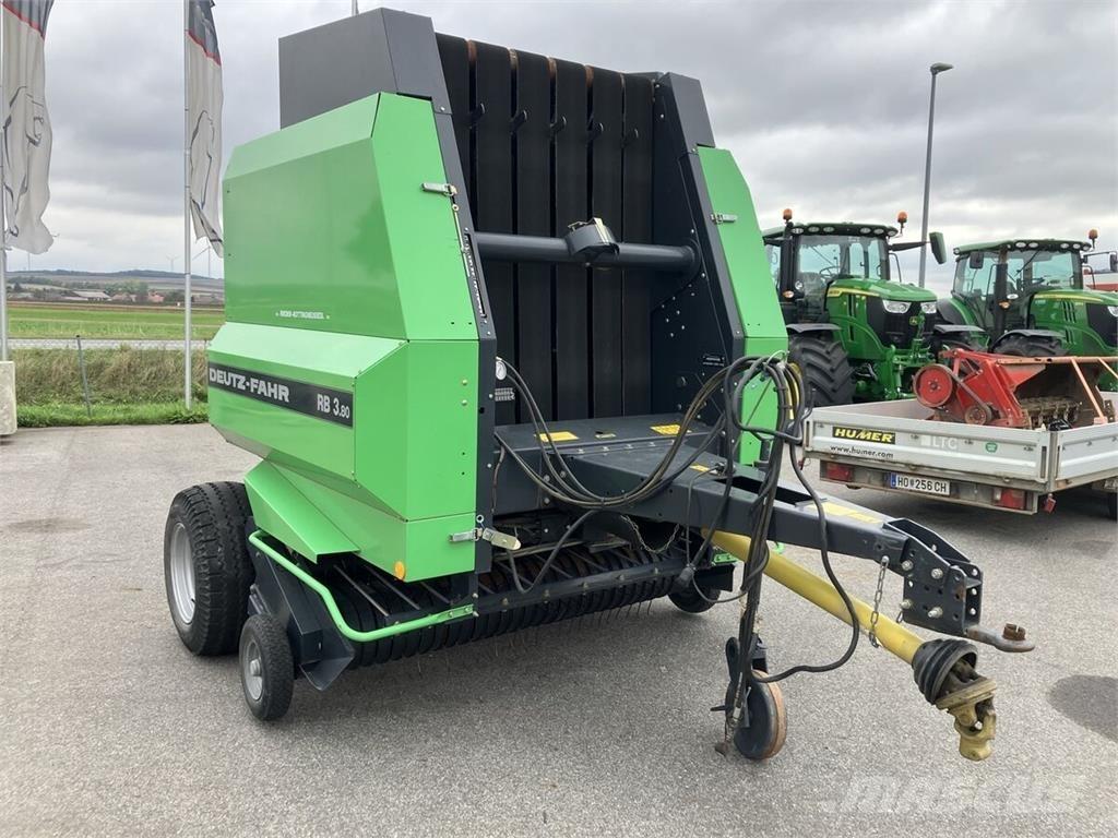 Deutz-Fahr RB 3.80 Enfardadeira de rolos