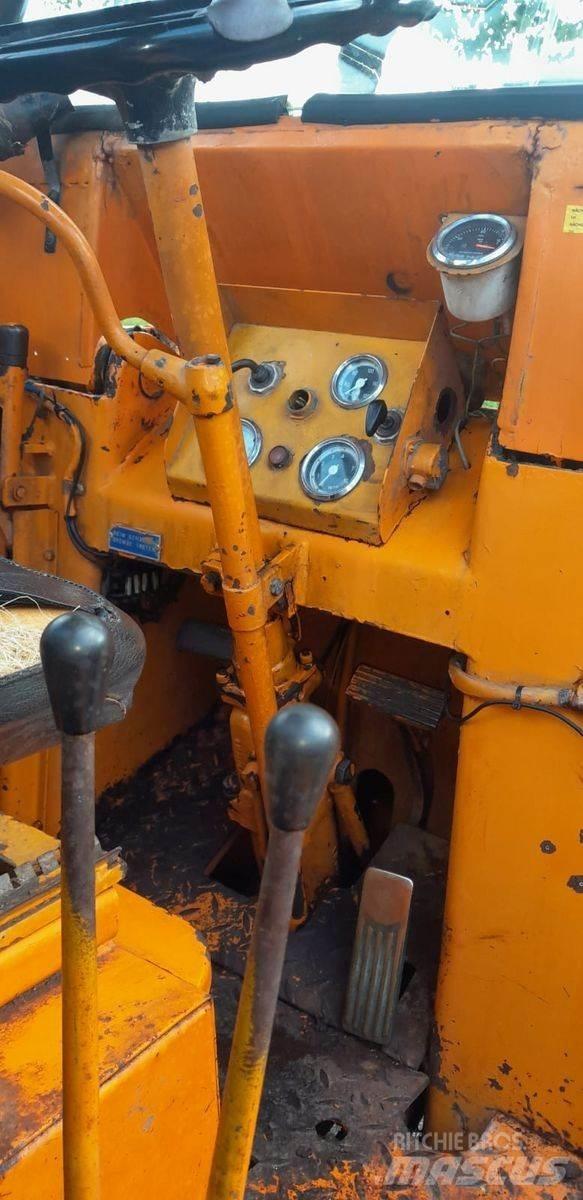 Dodich AM351 Pás carregadoras de rodas