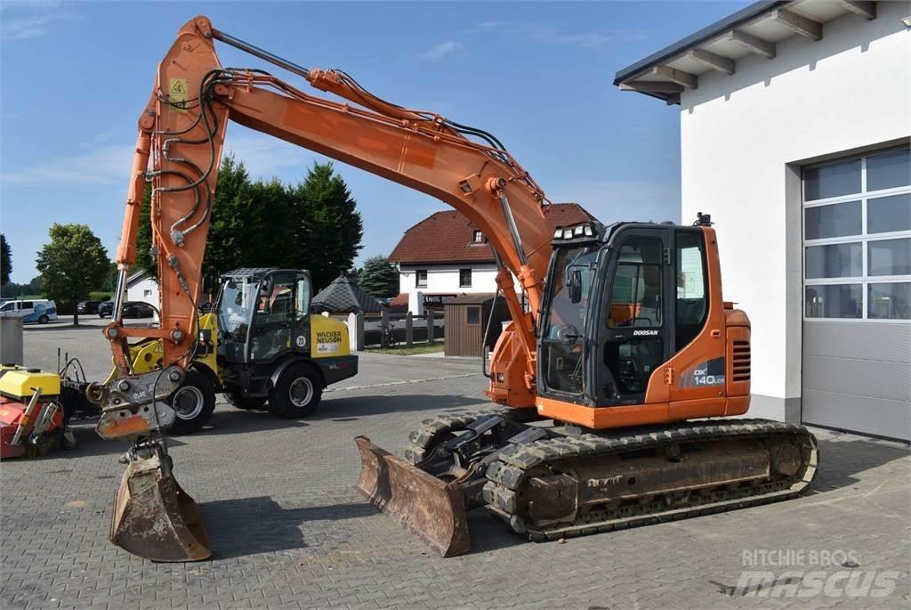 Doosan DX140LCR-3 Mini Escavadoras <7t