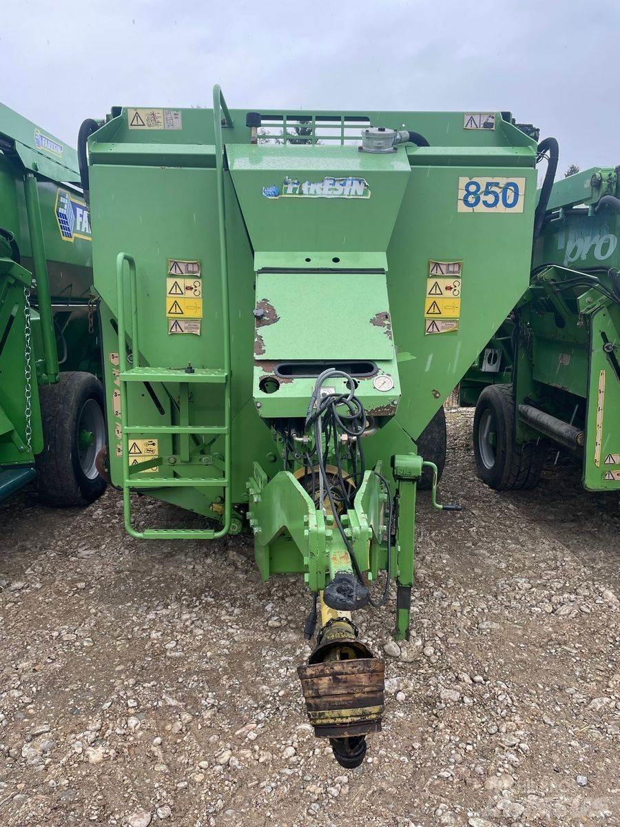 Faresin 850 TMR Agricultura - Outros
