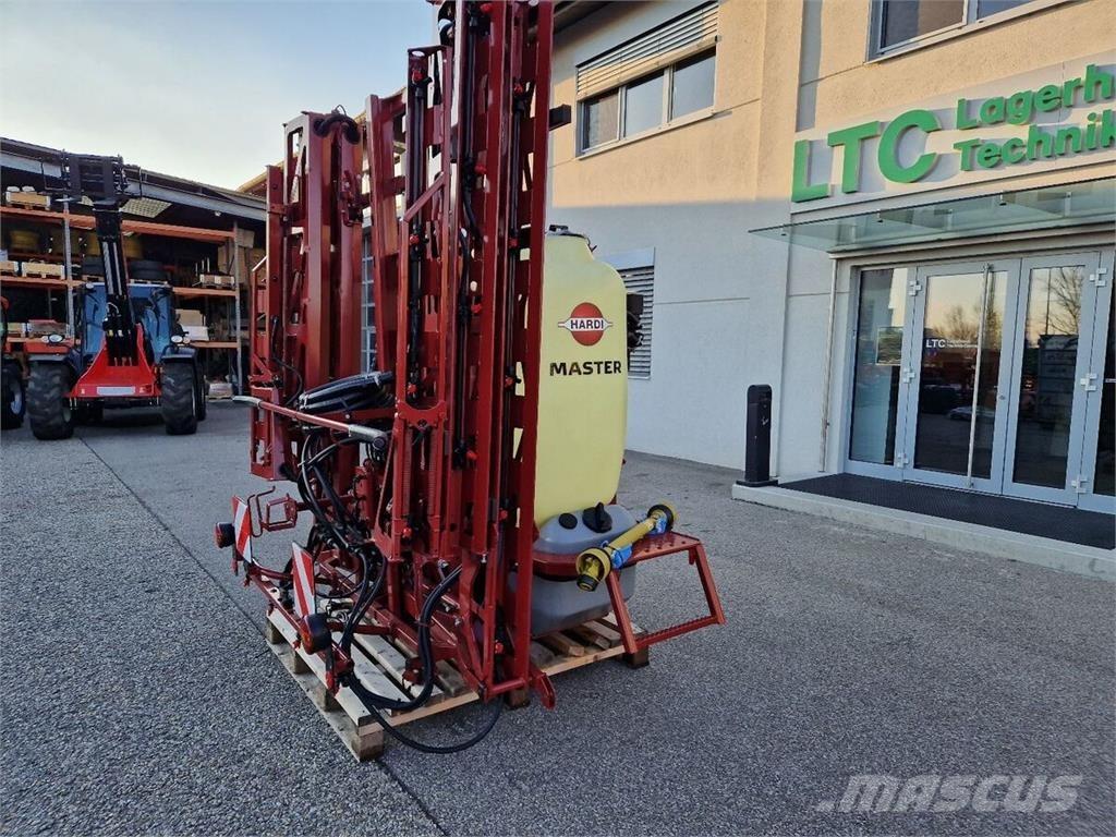 Hardi Master Pulverizadores rebocados