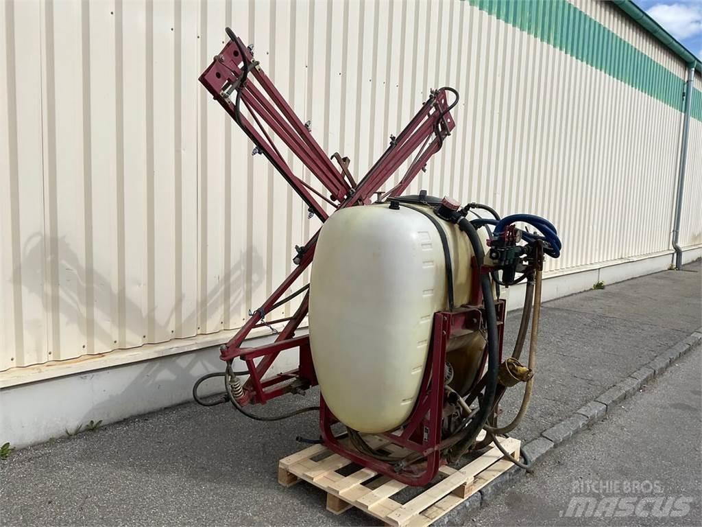 Hardi NK 600 Pulverizadores rebocados