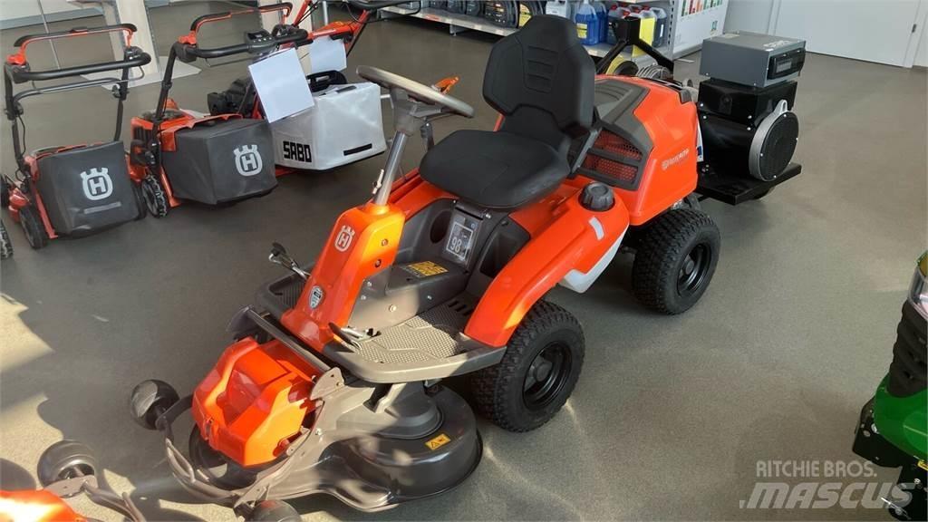 Husqvarna R 214TC Espaços verdes - Outros
