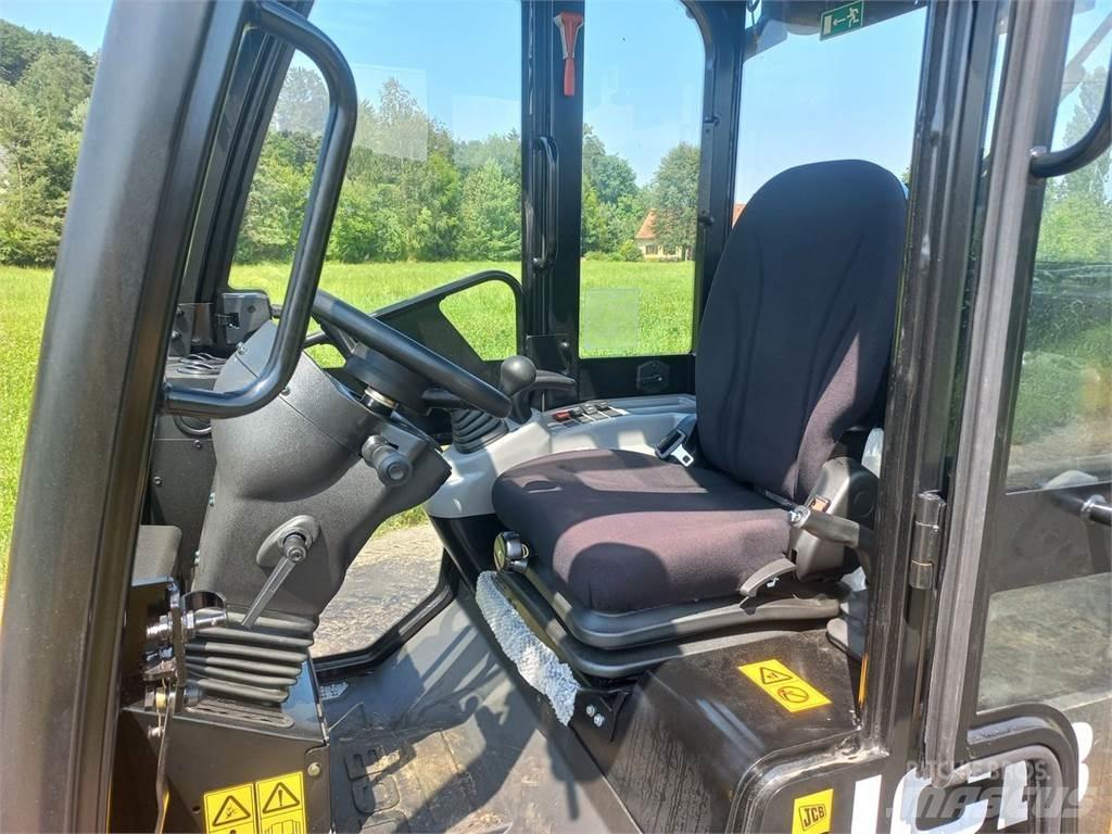 JCB 403 Agri Carregadoras frontais e escavadoras