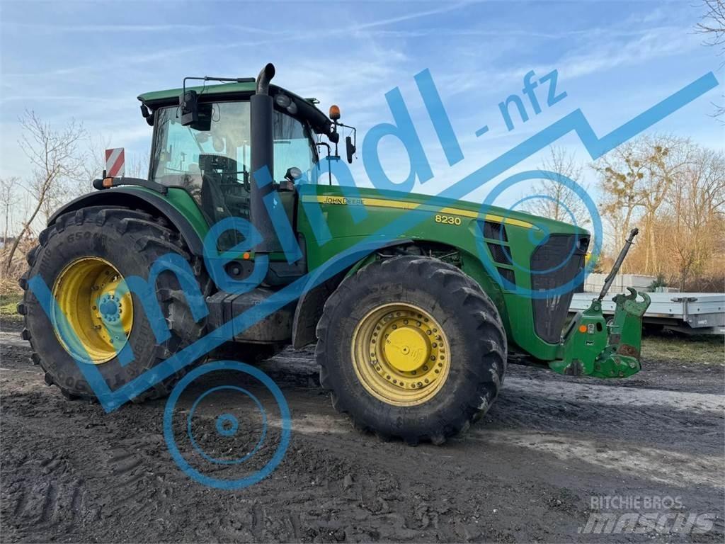 John Deere 8230 Tratores Agrícolas usados