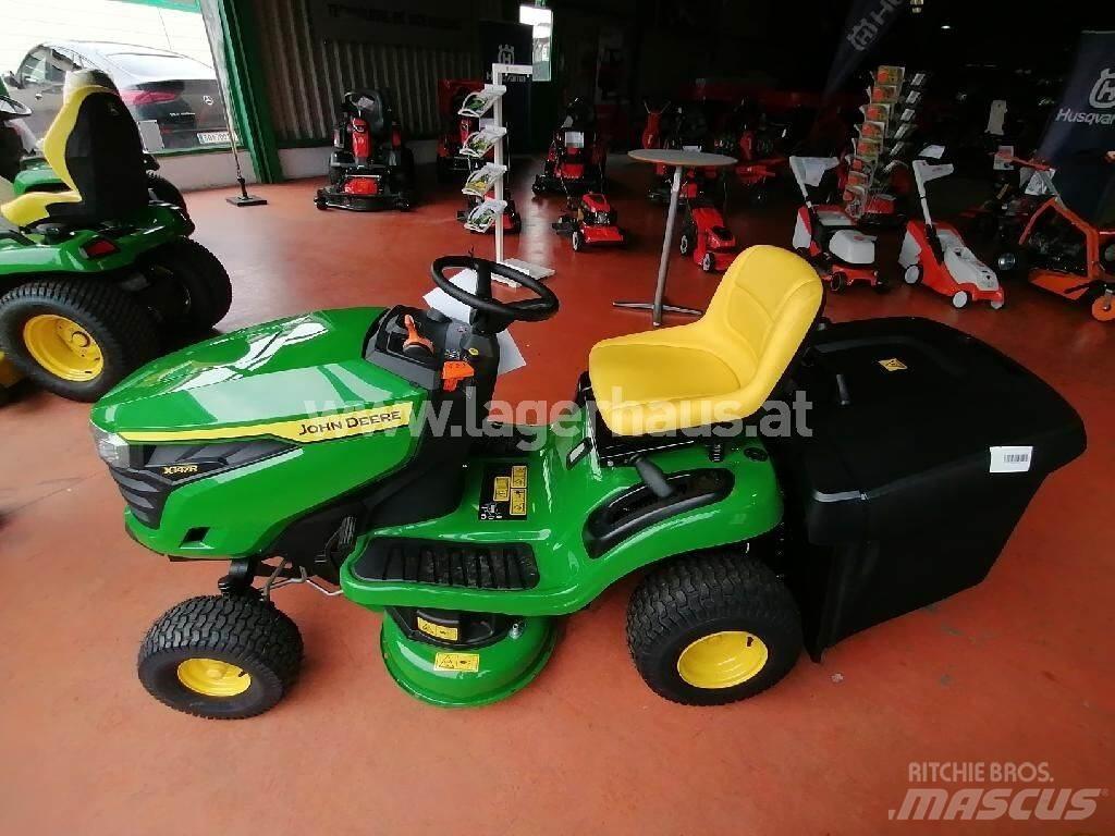 John Deere X 147 R Espaços verdes - Outros
