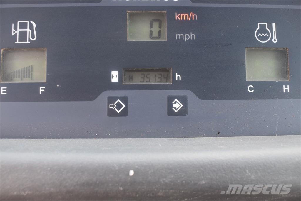 Komatsu WA70-7 Pás carregadoras de rodas