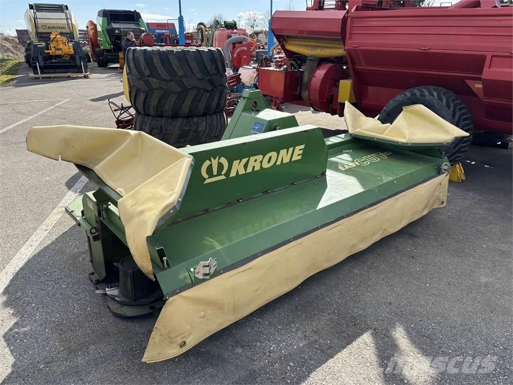 Krone EASY CUT 32 P Gadanheiras