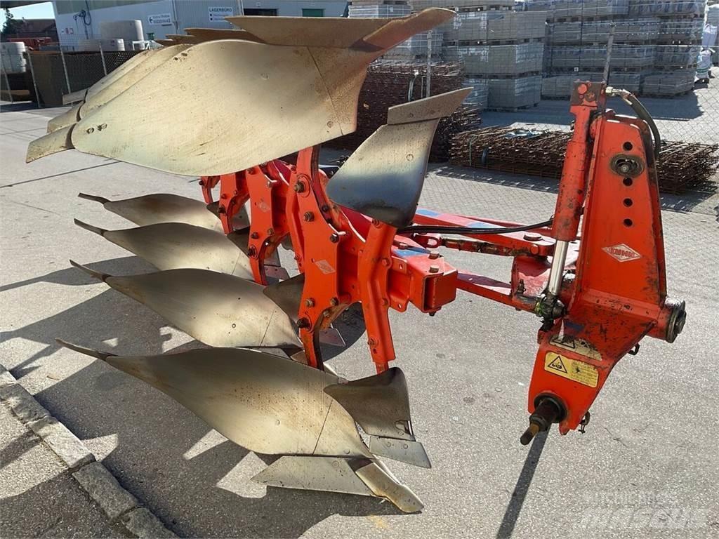 Kuhn MM 110 4T Charruas convencionais