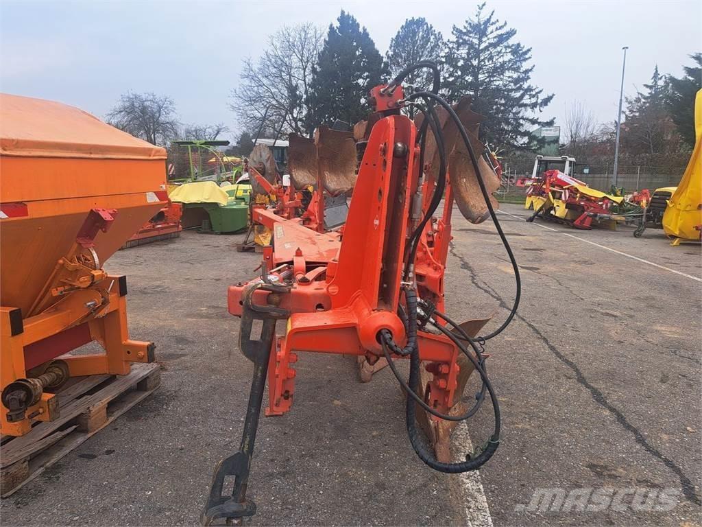 Kuhn Varimaster 123 Charruas convencionais