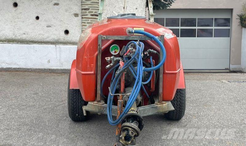 Lochmann RP 10/32 Pulverizadores rebocados