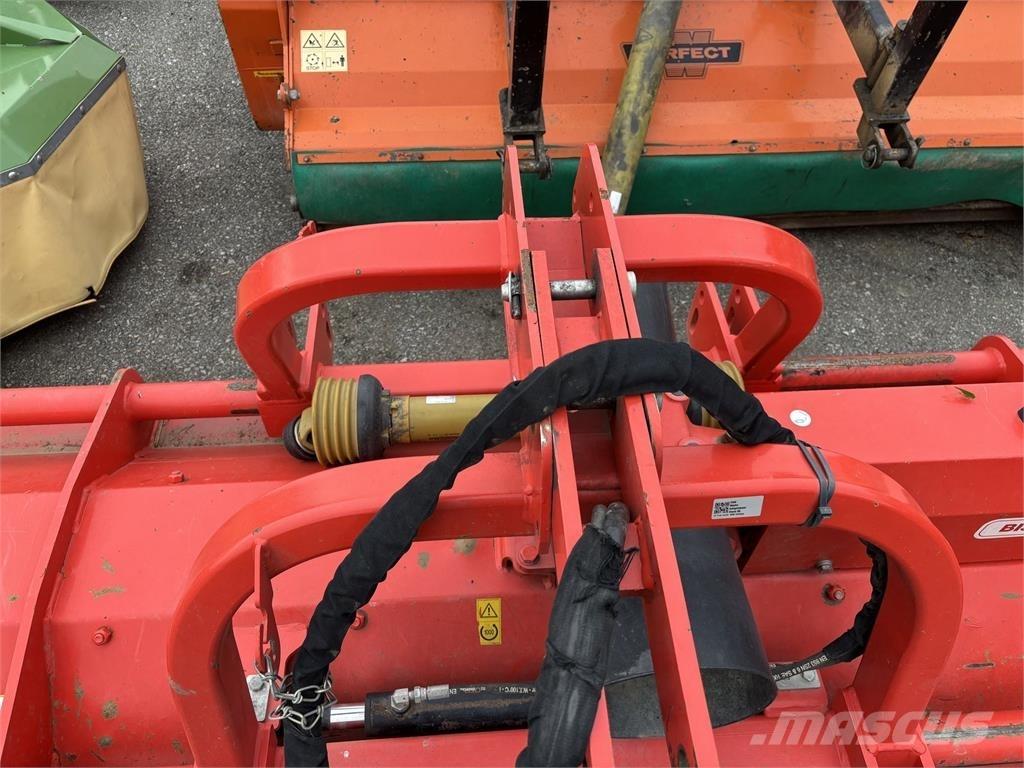 Maschio Bisonte 280 Gadanheiras e cortadores de folhas para pastos