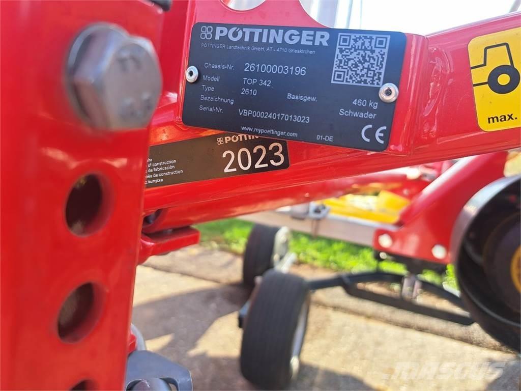 Pöttinger TOP 342 Encordoadores de Feno