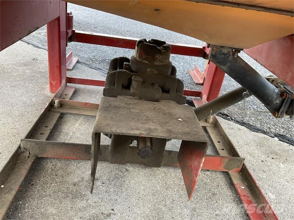 Rau D1 Pulverizadores rebocados