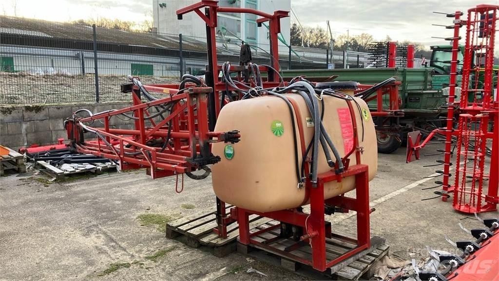 Rau D1 800 Pulverizadores rebocados
