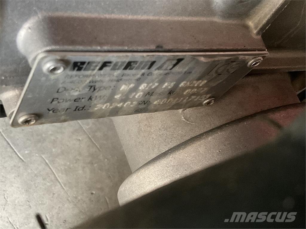 Reform CM 817 Corta-Relvas Riders