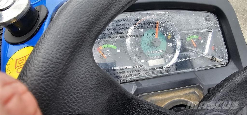 Solis 26 Allrad Tratores Agrícolas usados