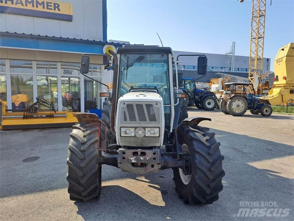 Steyr 667 Tratores Agrícolas usados