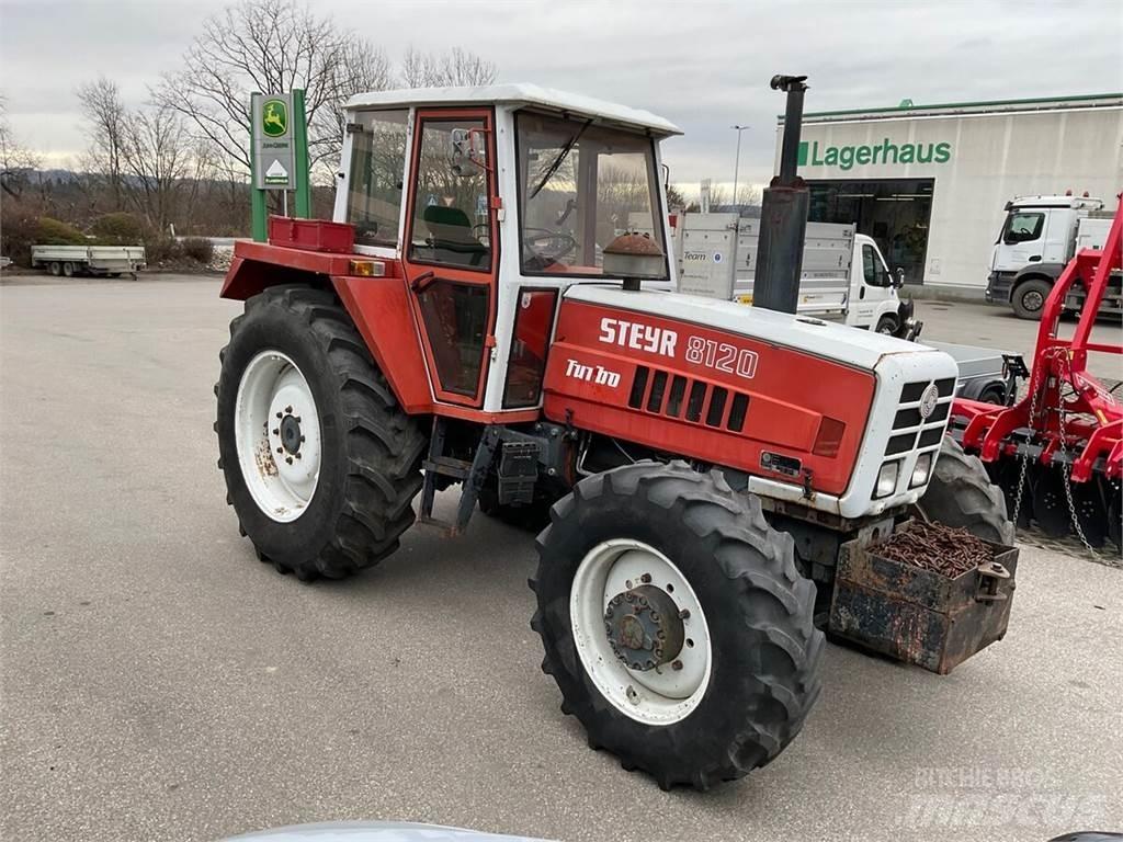 Steyr 8120 Tratores Agrícolas usados