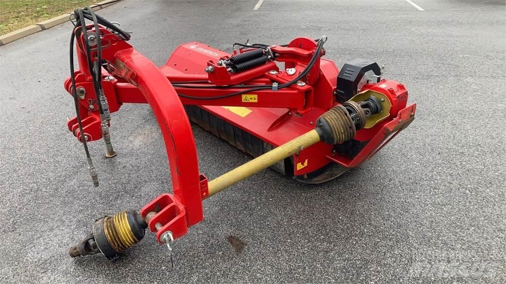 Tehnos MB 200L Gadanheiras e cortadores de folhas para pastos
