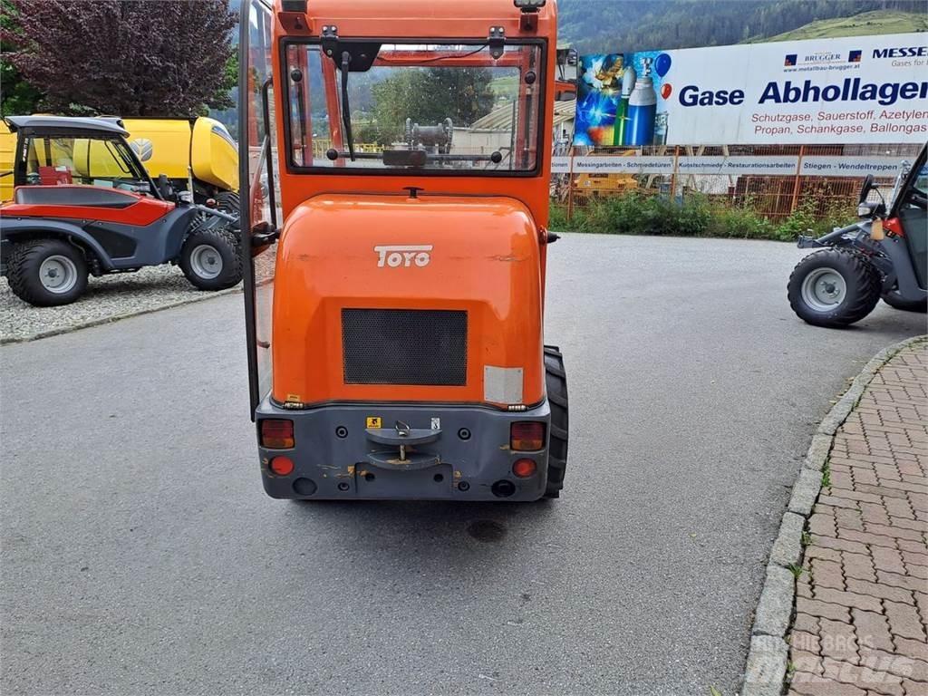 Toyo 840 Carregadoras frontais e escavadoras