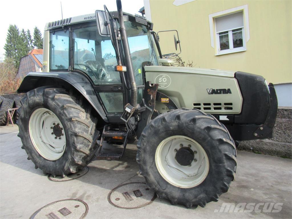 Valtra 6200 Tratores Agrícolas usados