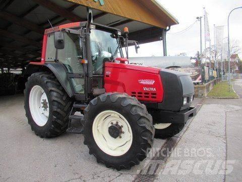 Valtra 6850 Hi Tech Tratores Agrícolas usados