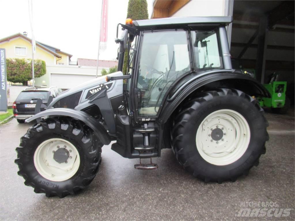 Valtra N 93 HiTech5 Tratores Agrícolas usados