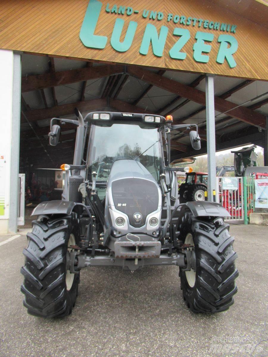 Valtra N 93 HiTech5 Tratores Agrícolas usados