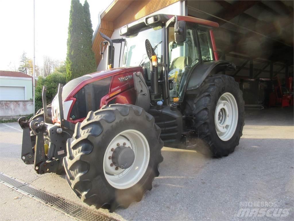 Valtra N163D Tratores Agrícolas usados