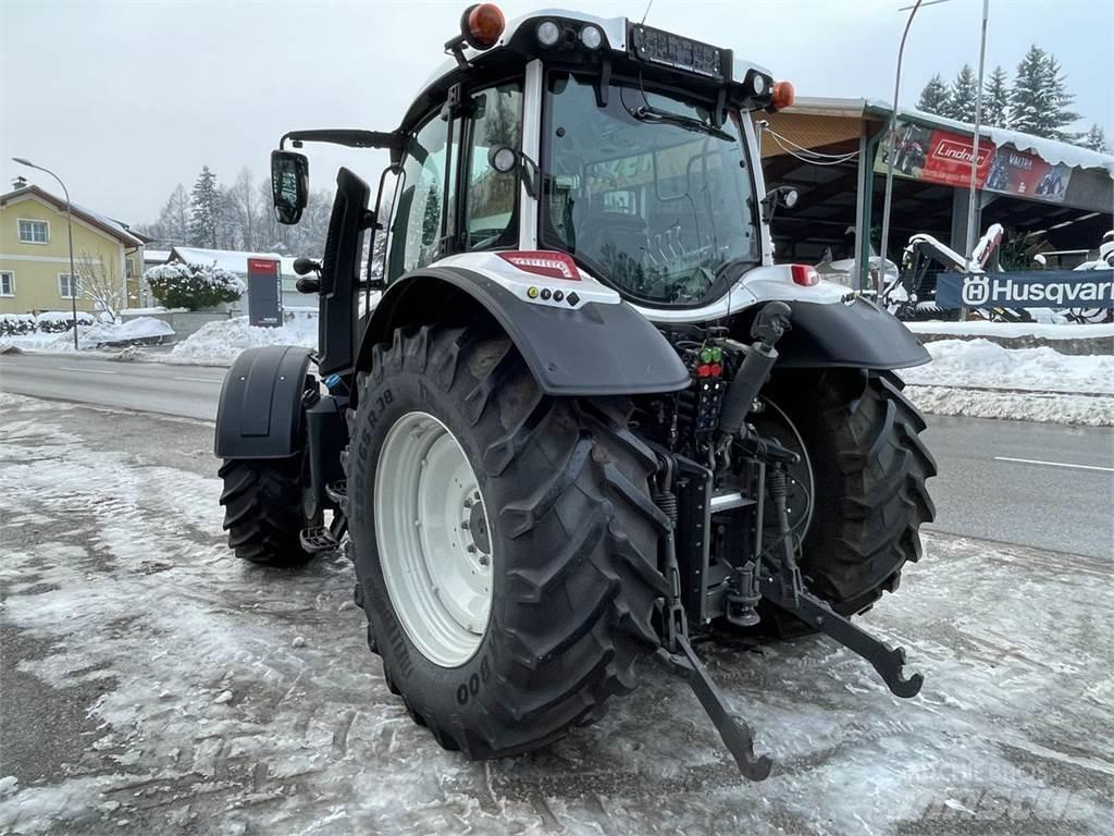 Valtra N175 Active Tratores Agrícolas usados