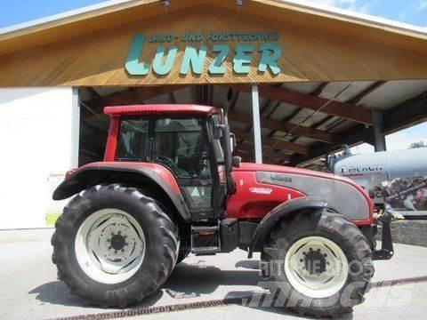 Valtra T130 Tratores Agrícolas usados