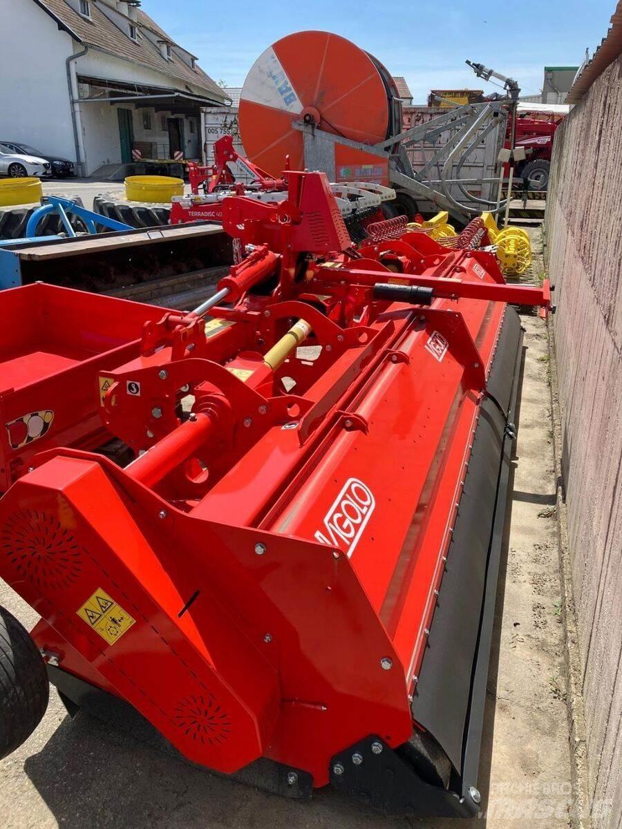  VIGOLO TST-V - 25 500 Gadanheiras e cortadores de folhas para pastos