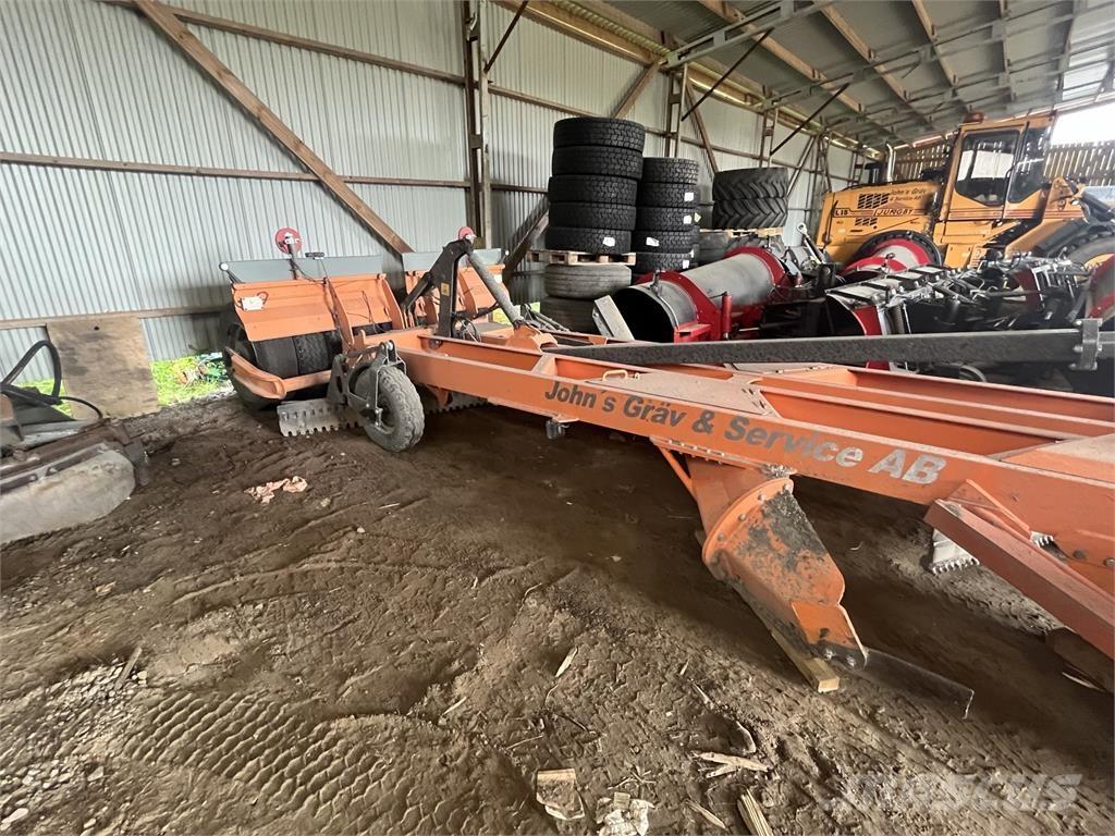 FMG TLN370 Niveladoras de arraste