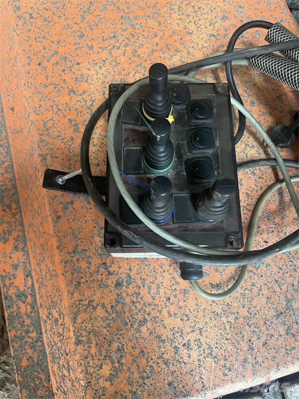 FMG TLN370 Niveladoras de arraste