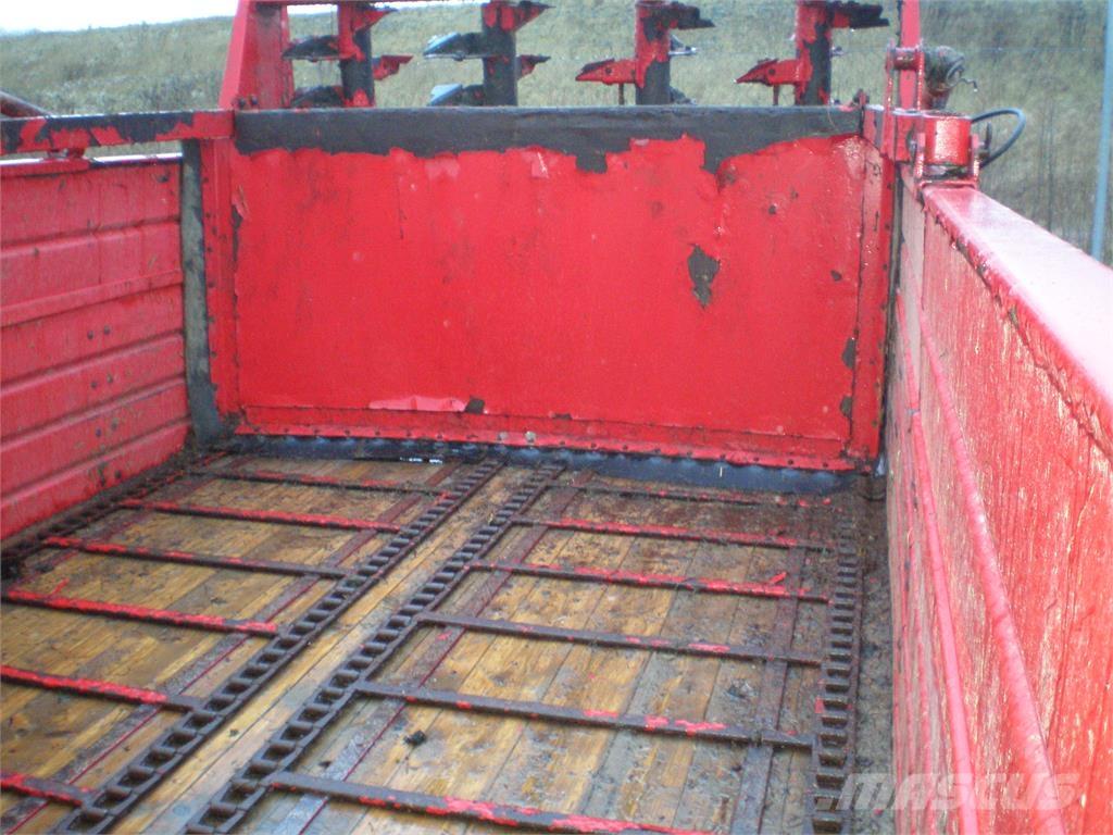 JF 9500 Espalhadores de estrume