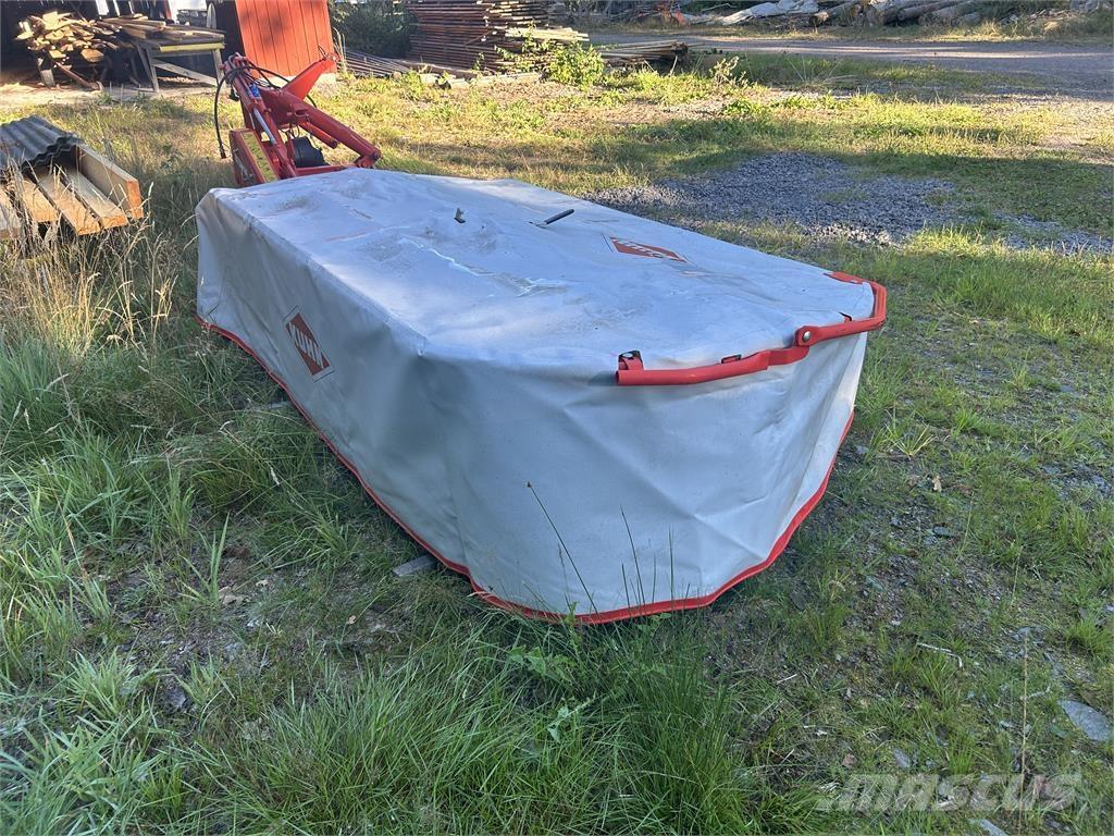 Kuhn GMD 28 Gadanheiras