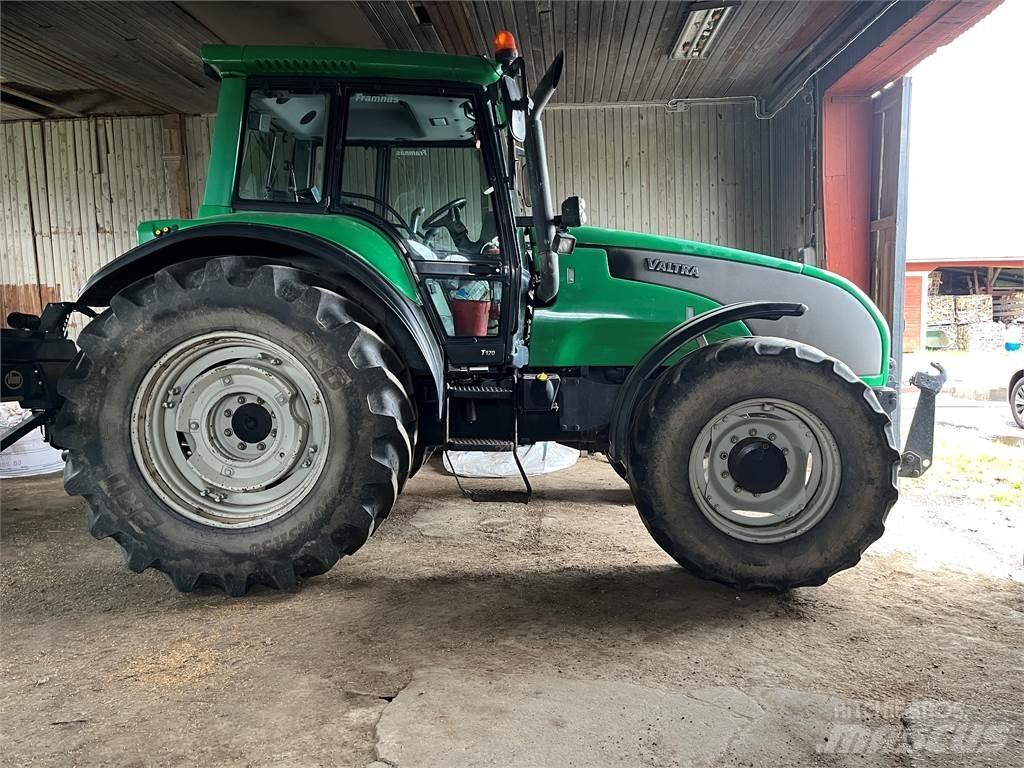 Valtra 170CH Tratores Agrícolas usados