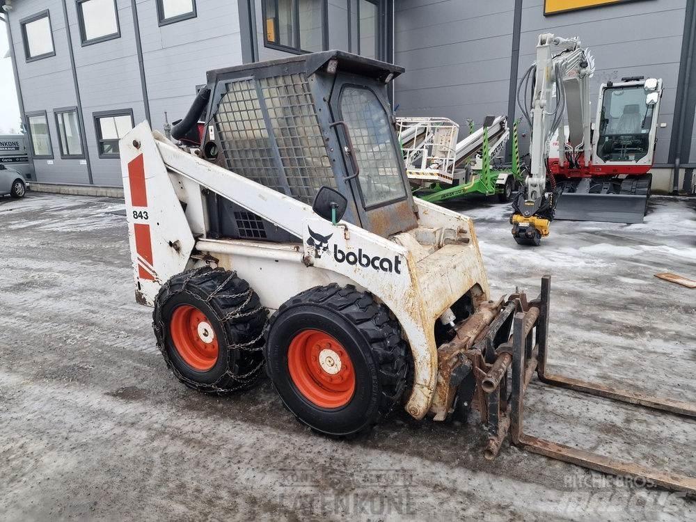 Bobcat 843 Carregadoras de direcção deslizante