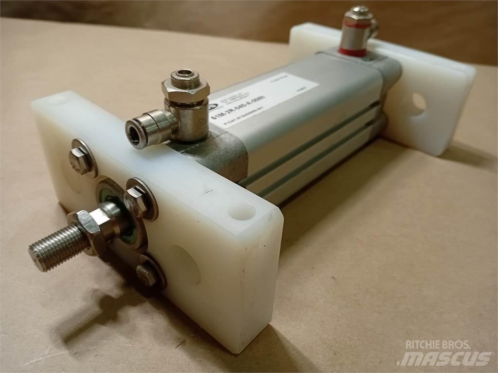  AVS 61M-2R-040-A-0080 Transportes - Outros
