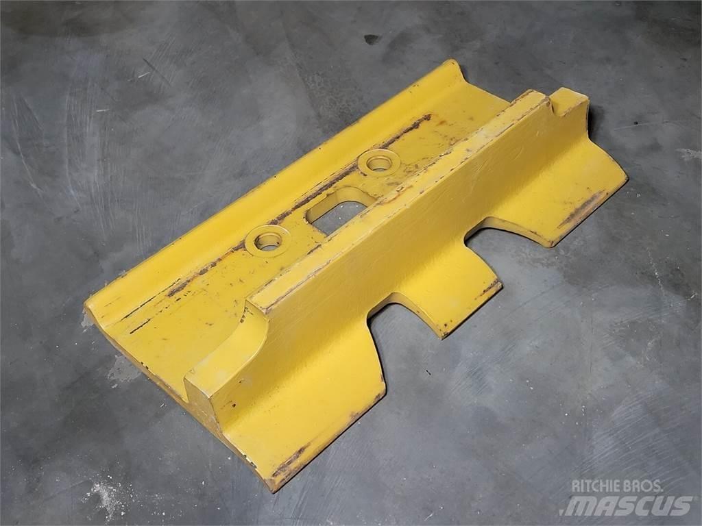 CAT 384-3019 Dozers Tratores rodas