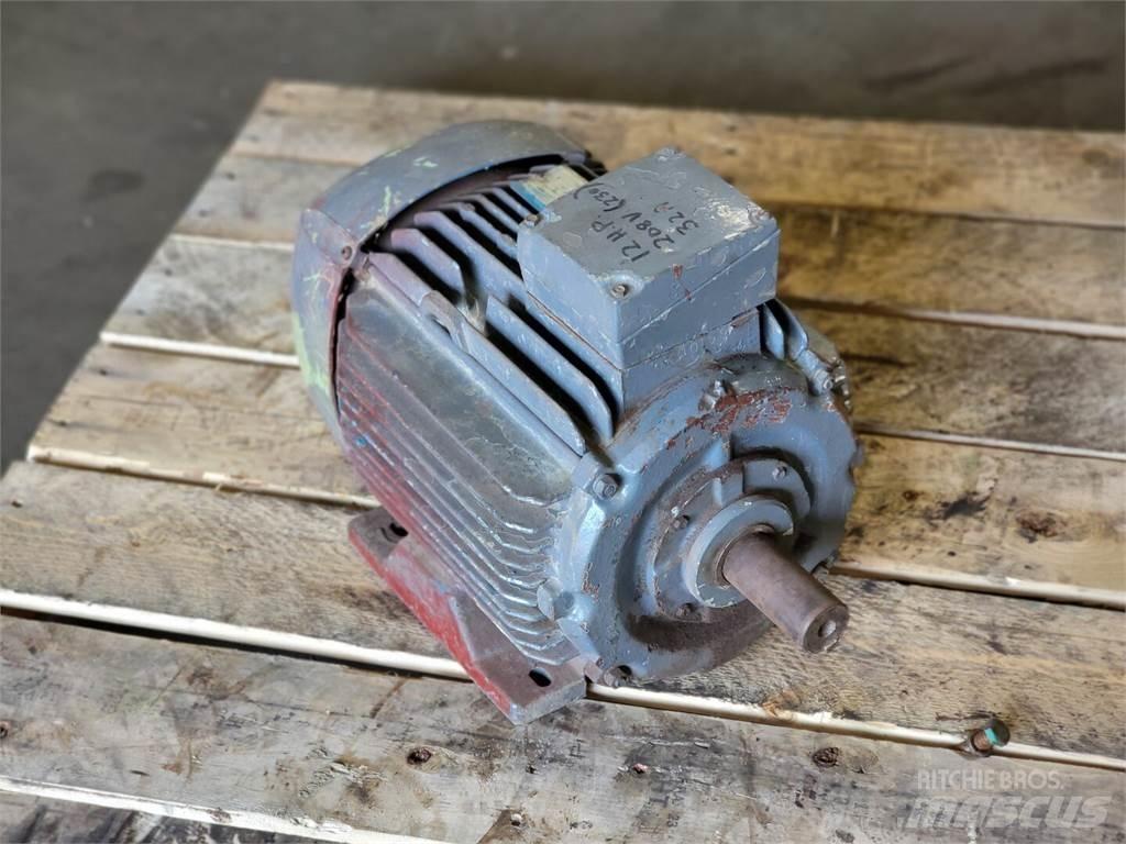  CEM MEUT 132 MH4 Motores industriais
