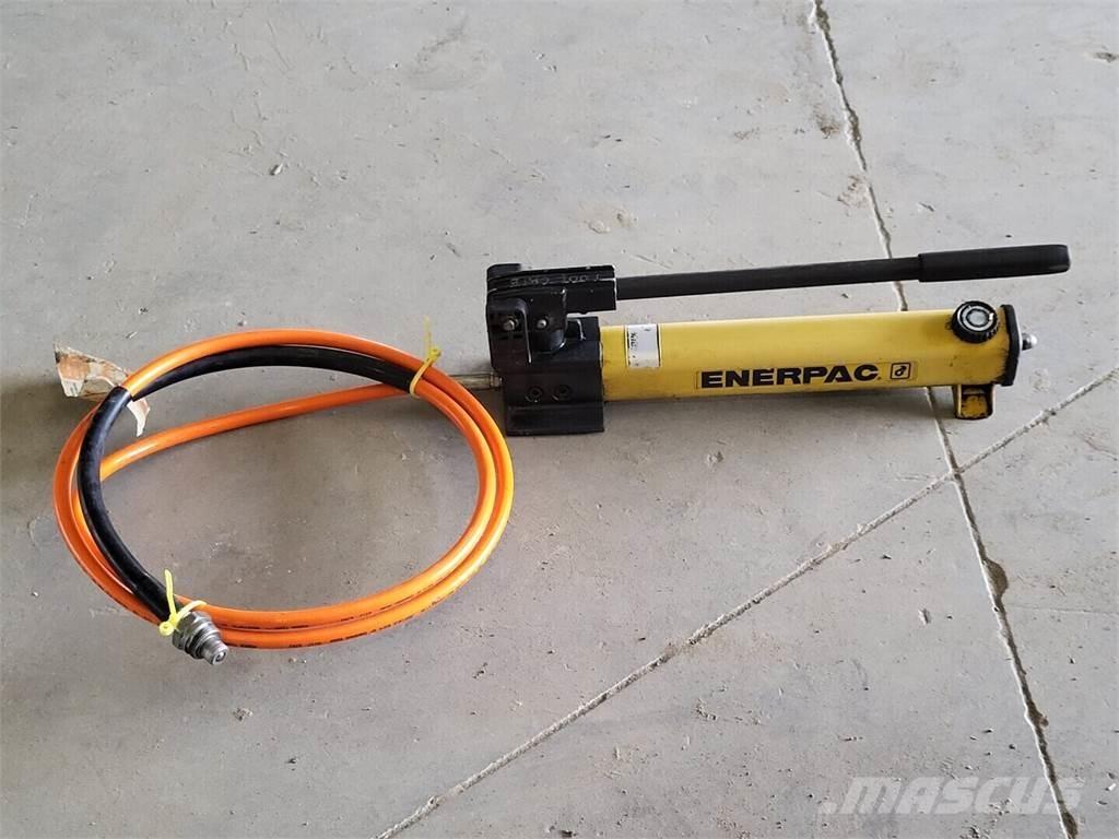  ENERPAC Bombas de água