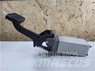 Komatsu 58E-61-00110 Camiões articulados