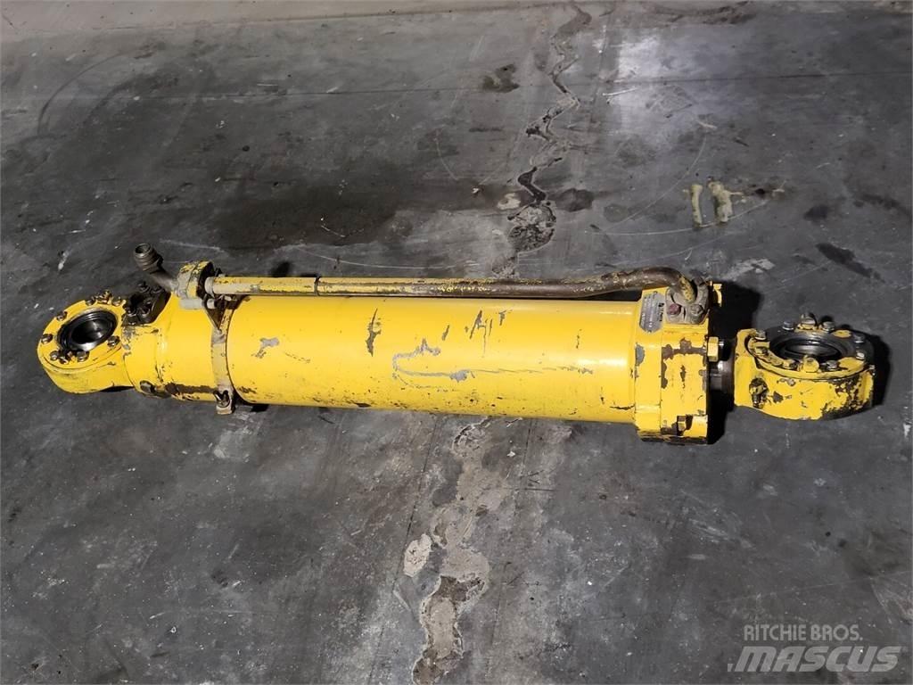 Komatsu EL7952 Transportes - Outros
