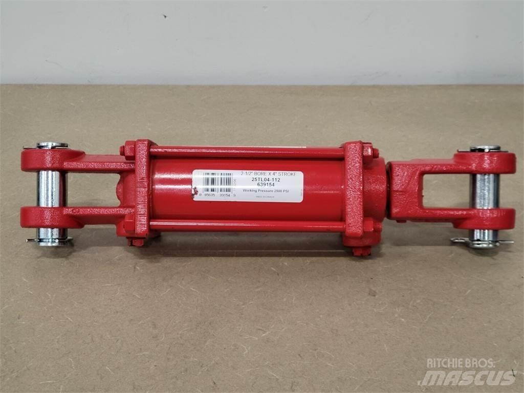  LION 2500 25TL04-112 Transportes - Outros
