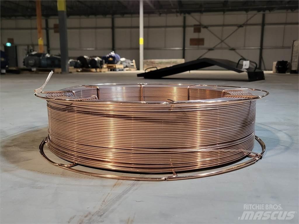 MEGAFIL 821R Máquinas de soldar