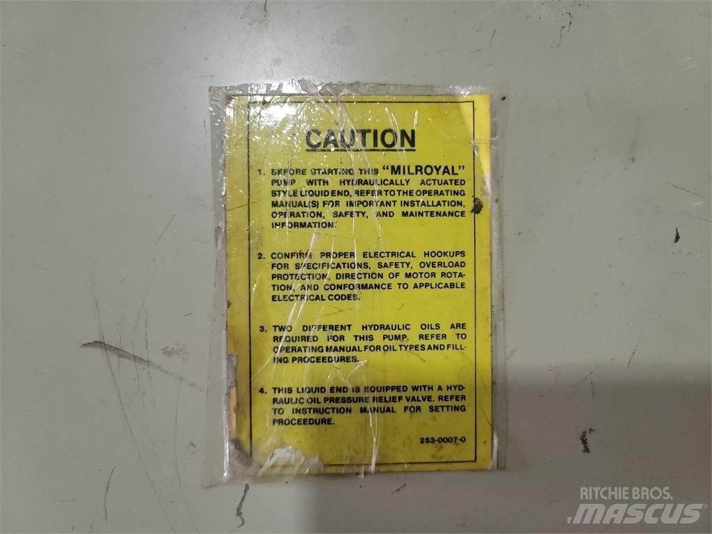  MILROYAL MC1-M40-D141 Bombas de água